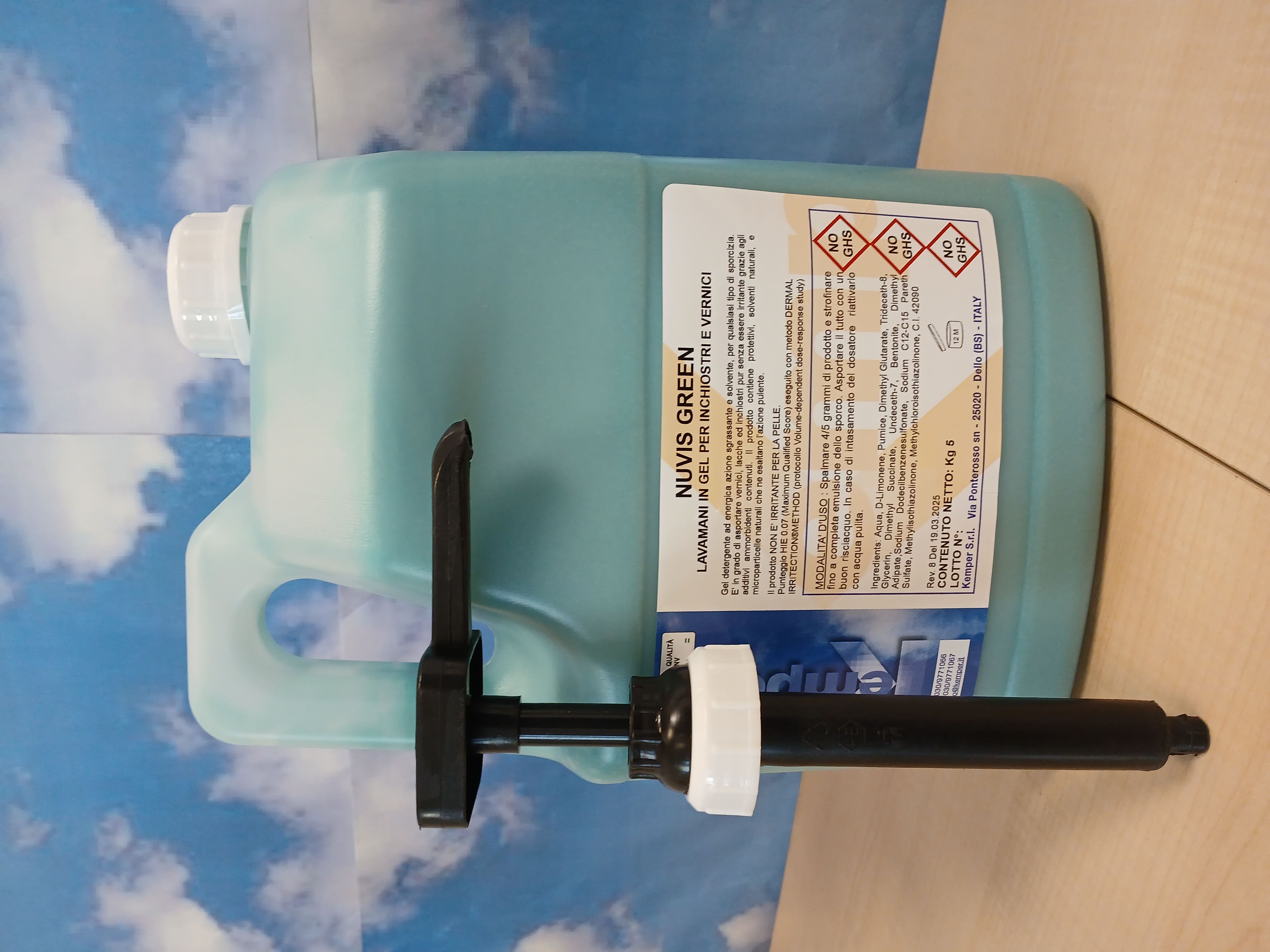 NUVIS GREEN immagine compressa