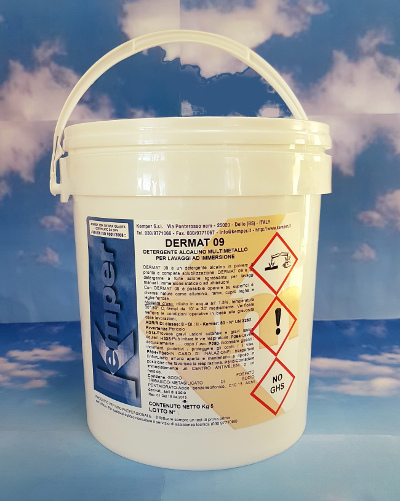 DERMAT_09_ALKALINE_DETERGENT_FOR_IMMERSION_WASHES_KEMPER