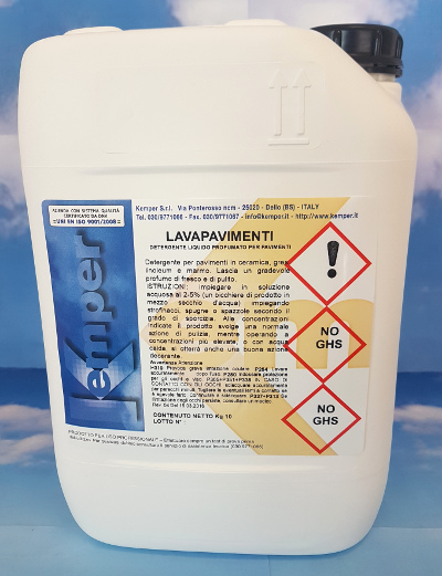 LAVAPAVIMENTI_DETERGENTE_LIQUIDO_PROFUMATO_PER_PAVIMENTI_KEMPER
